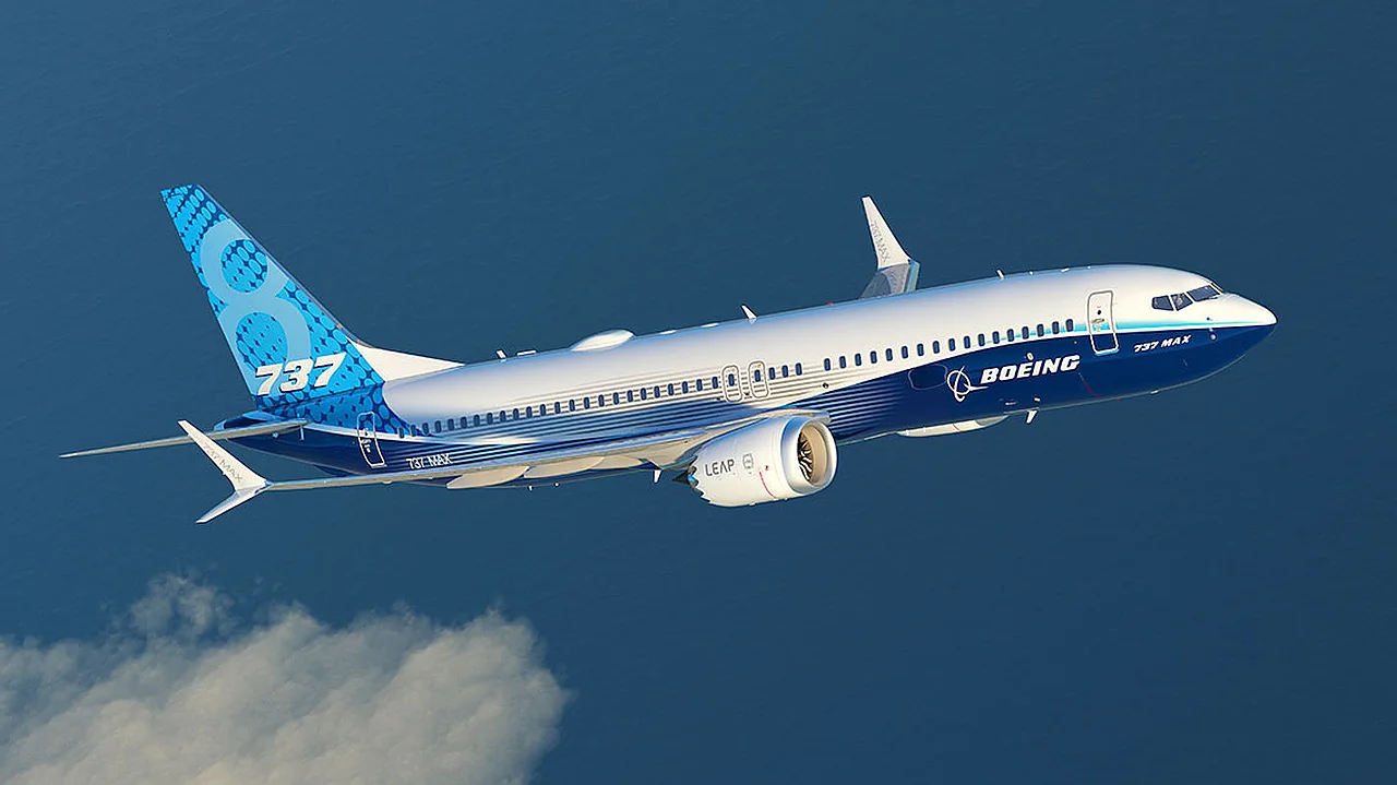 Boeing 737 MAX 8 yakıt ikmali yapmadan rekor mesafeye ulaştı