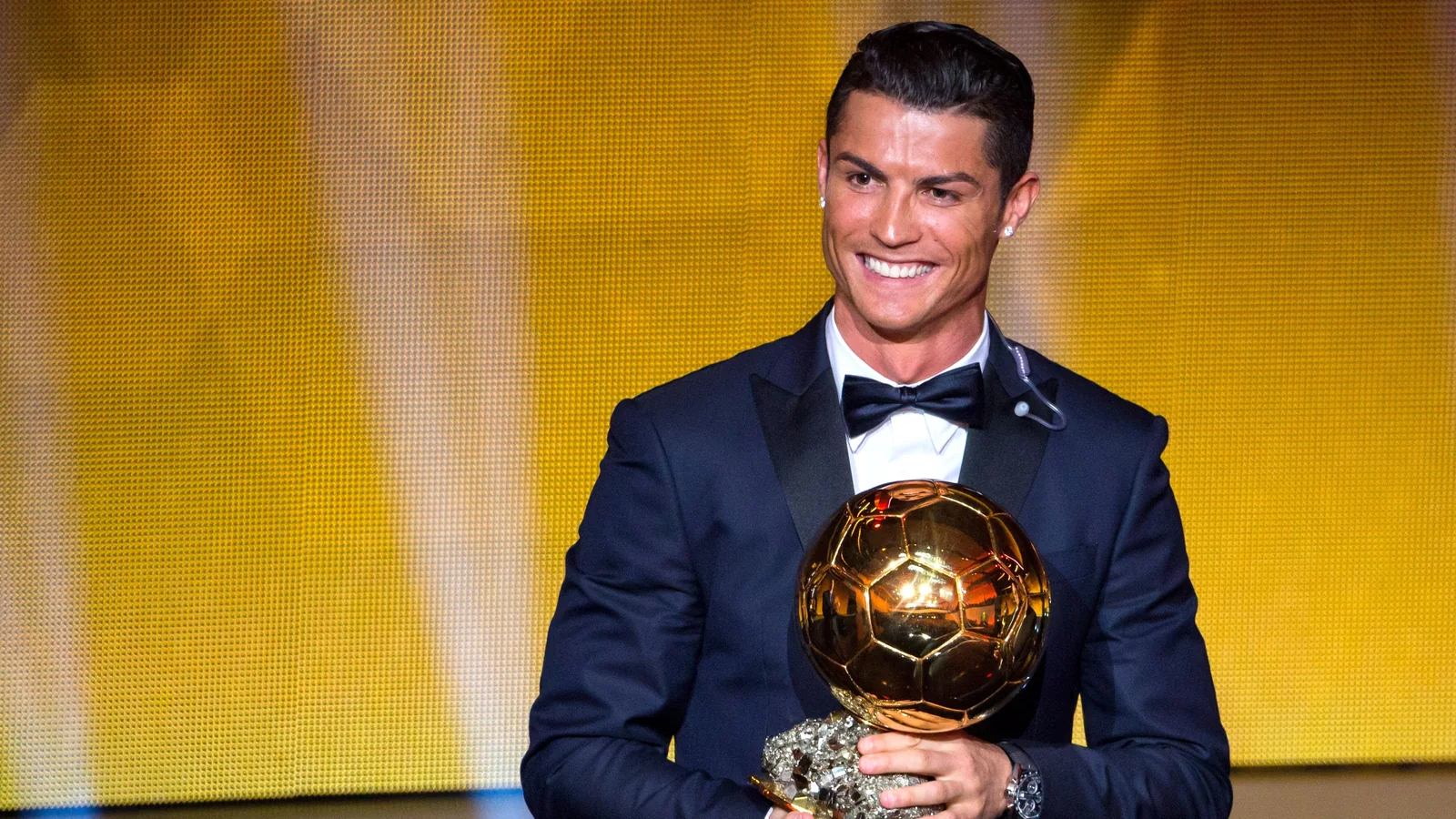Cristiano Ronaldo und seine Art, einen Ballon d’Or-Sieg zu feiern