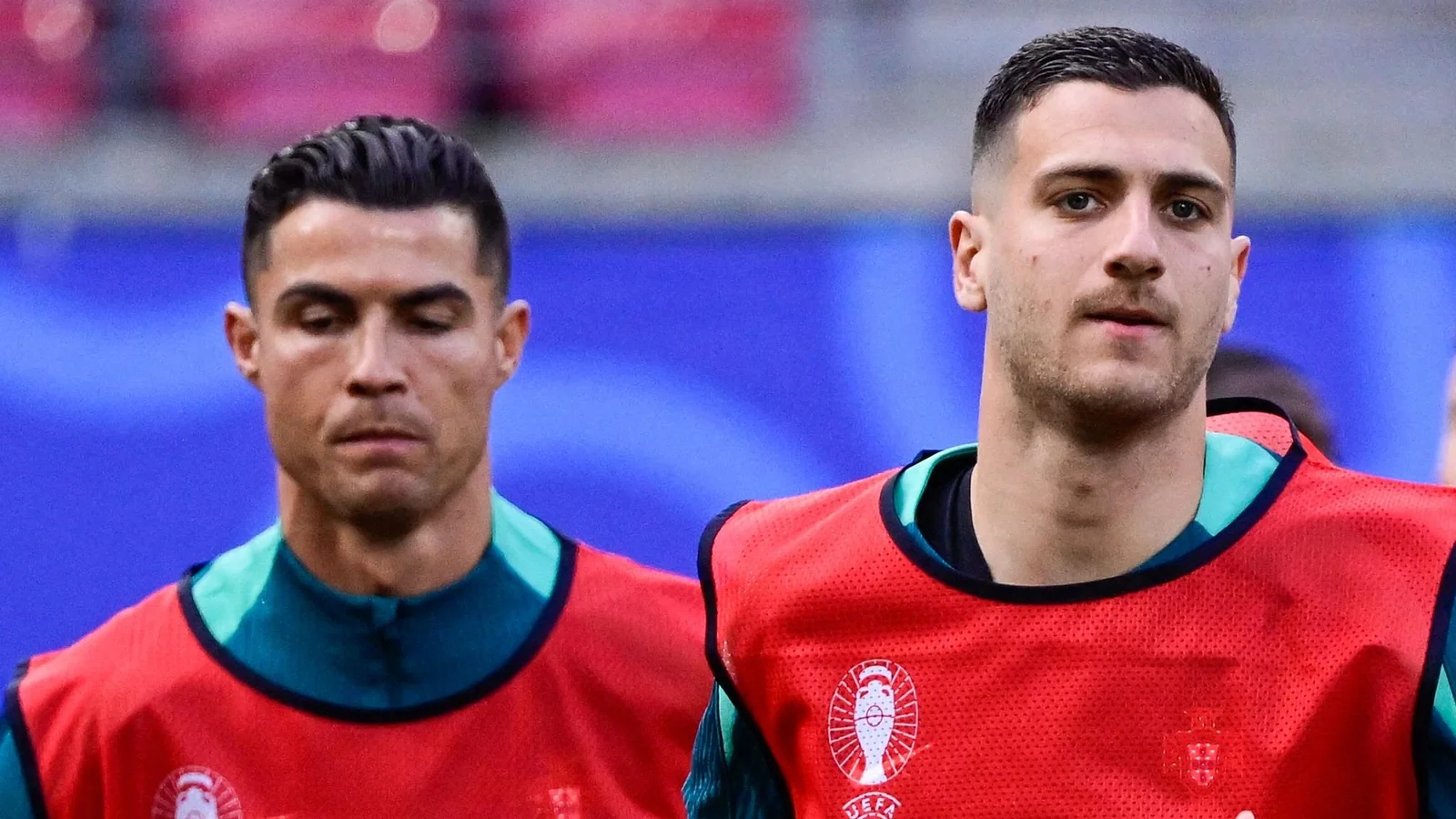 Diogo Dalot: Бүкіл әлем Cristiano Ronaldo-ның ӘЧ-де жеңіске жетуін қалайды