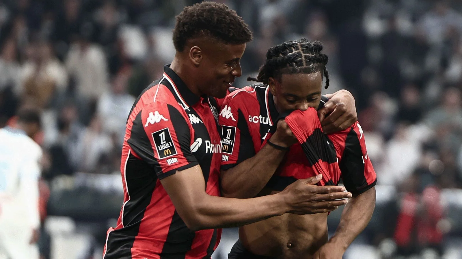 Elye Wahi compares himself to Lionel Messi: Sharp criticism of Eintracht Frankfurt