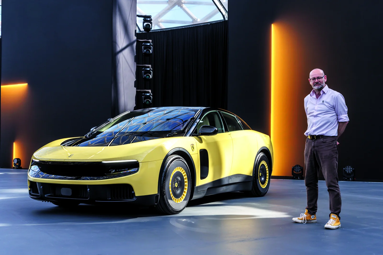 Ferrari Luce: Muhandislar va dizaynerlar oʻrtasidagi goʻzallik jangi