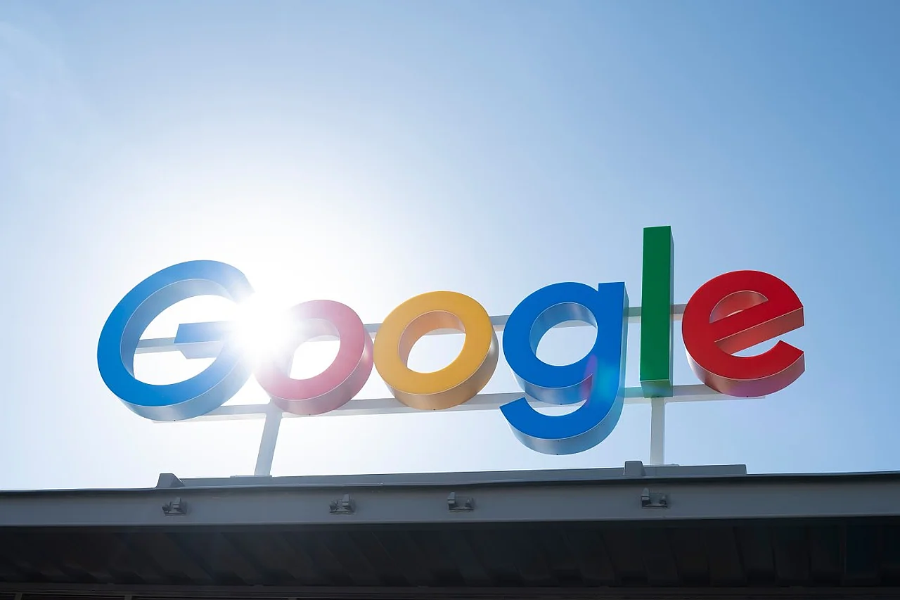 Google қидирув тизимига Reddit ва форумлардаги эксперт маслаҳатларини қўшмоқда
