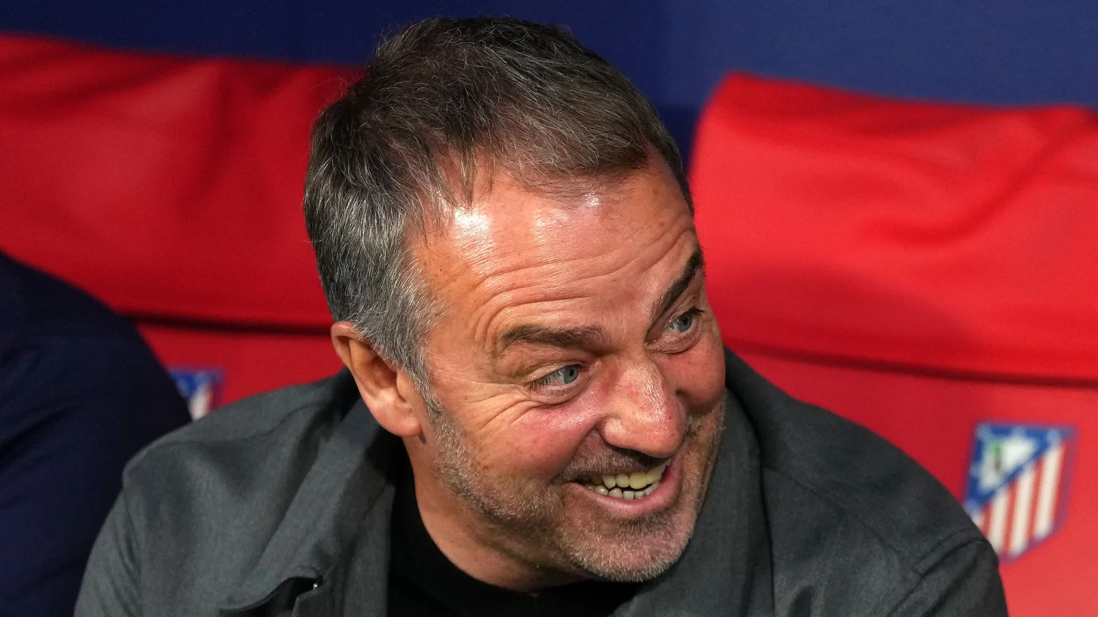Hansi Flick El Klasiko oldidan Real Madriddagi vaziyat va Kylian Mbappe haqida