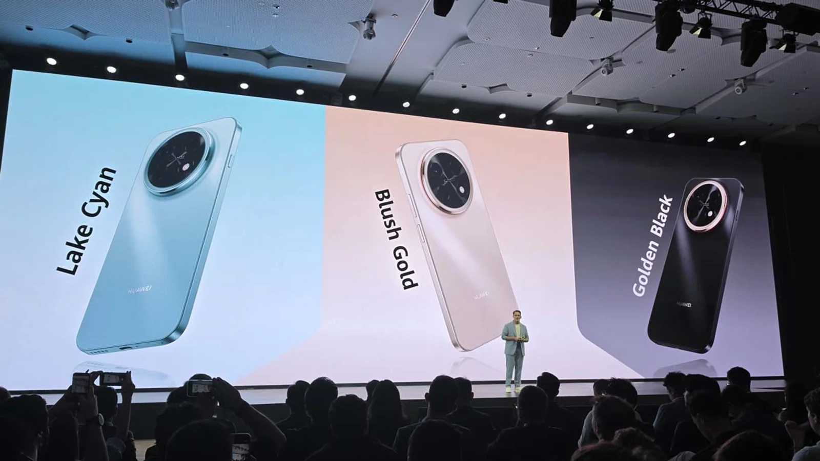 Huawei Nova 15 Max: 8500 mA·soat sigʻimli batareya va yorqin ekran bilan taqdim etildi