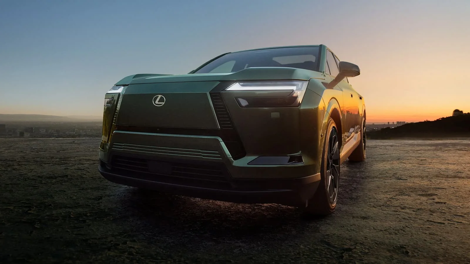 Lexus ўзининг илк уч қаторли электр кроссовери ТЗ моделини тақдим этди
