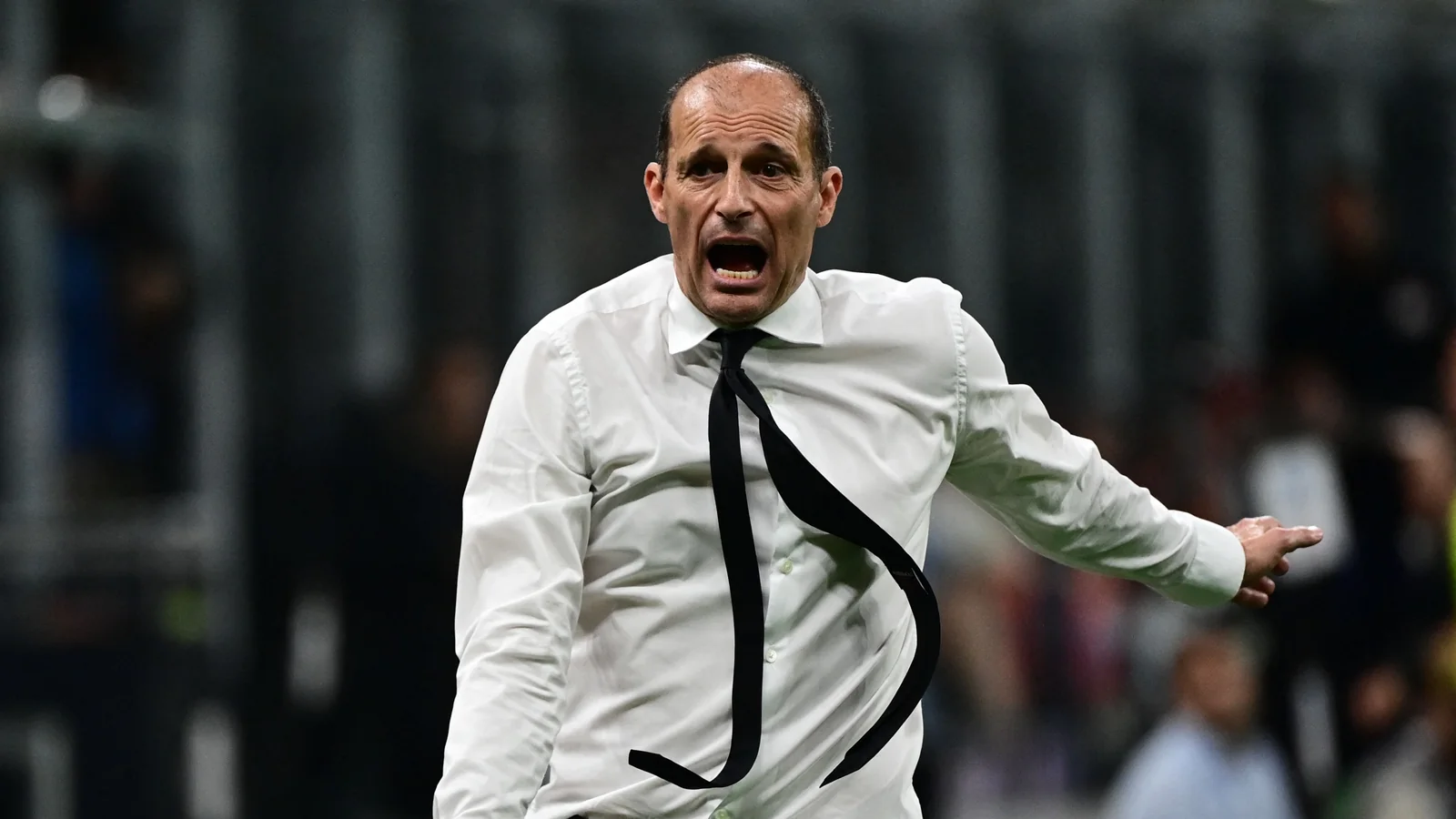 El Milan despide a Massimiliano Allegri y a toda la directiva