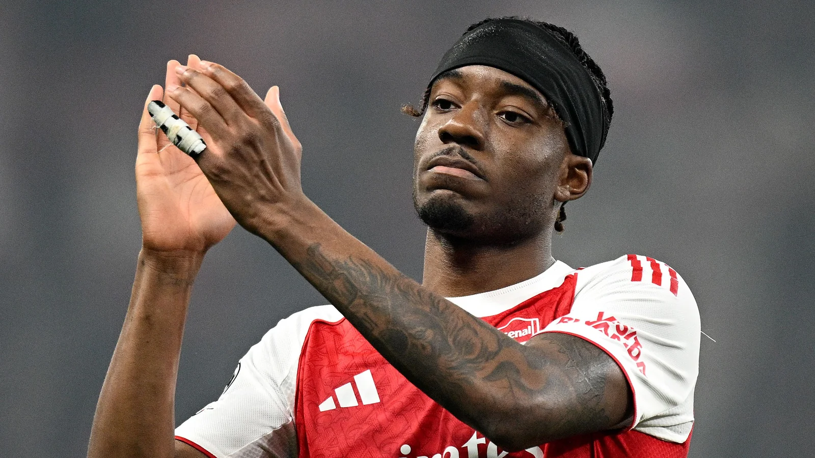 Noni Madueke eng qiyin raqibi kimligini va nima uchun Arsenalga o‘tganini aytdi