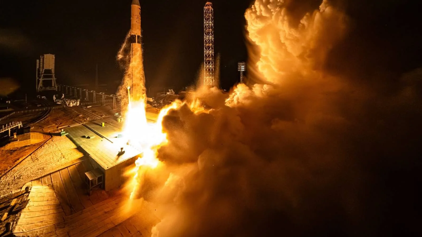 Roskosmos "Soyuz-5" raketasining ilk parvoz suratlarini e'lon qildi