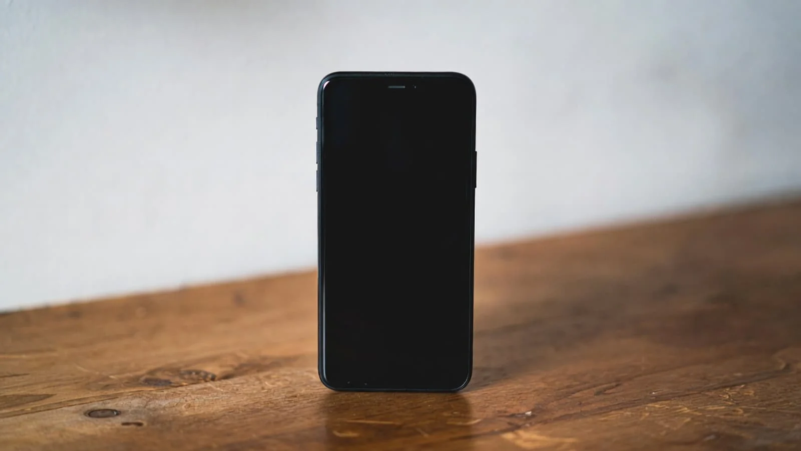 Redmi К100 флагман смартфони: Snapdragon 8 Элите, 8500 мА·соат батарея ва симсиз қувватлаш