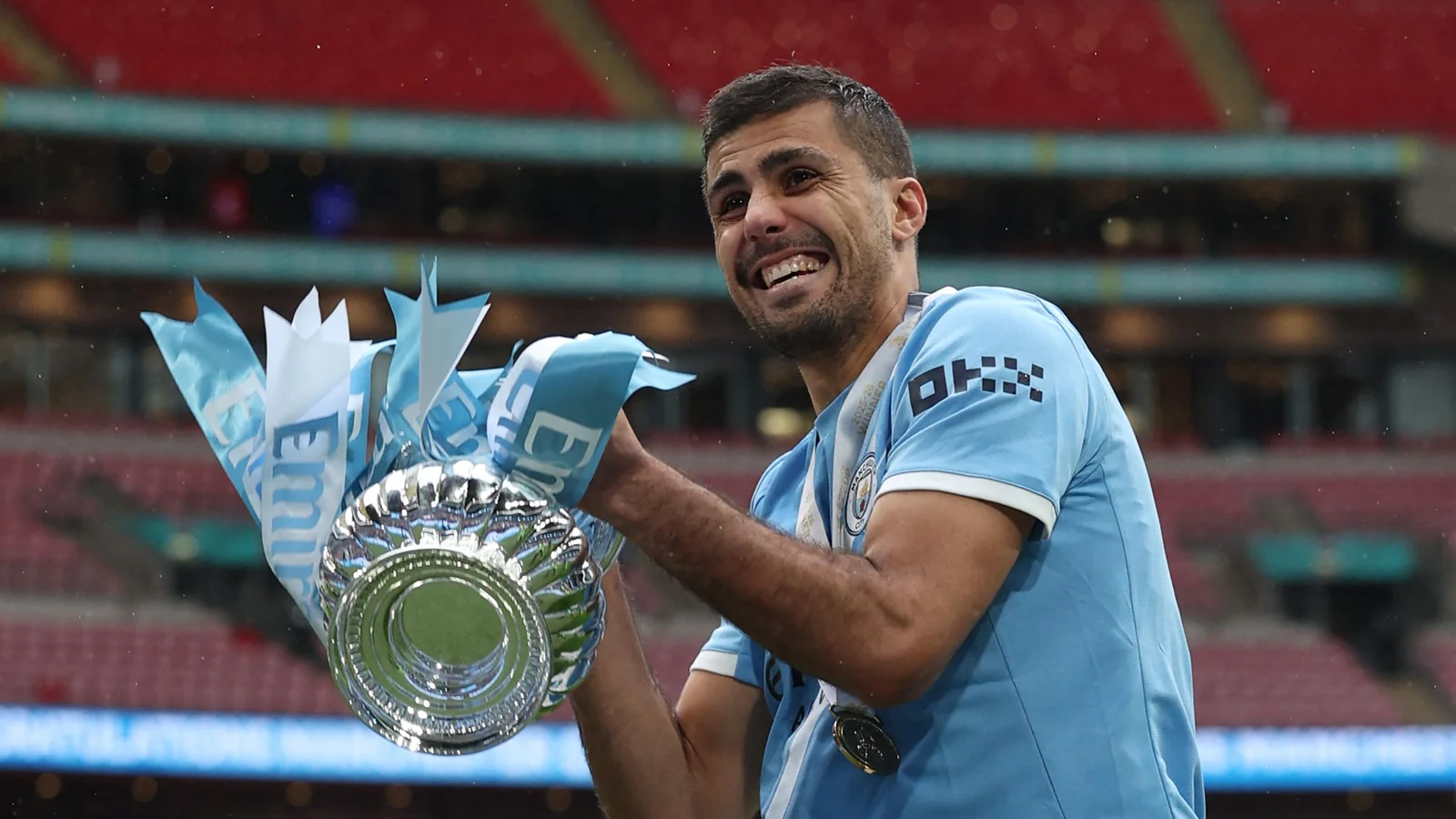 Rodri Manchester Siti bilan yangi shartnoma masalasiga xotirjam qarayapti