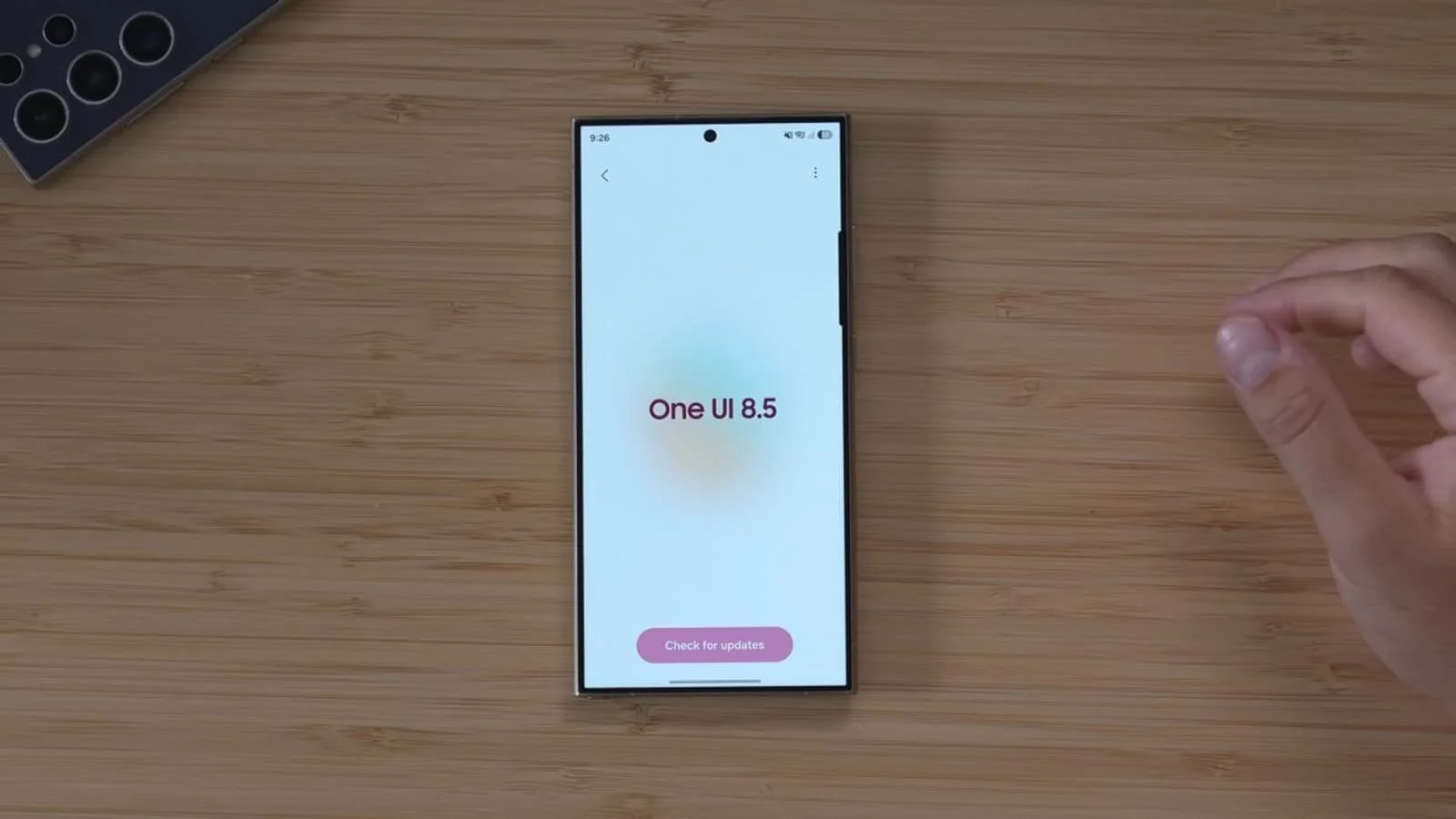 Samsung, Galaxy S24 için One UI 8.5 beta programını sonlandırdı