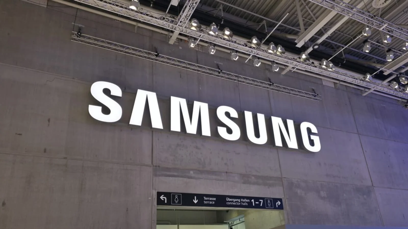 Samsung Хитой бозорида маиший техника савдосини тўхтатди