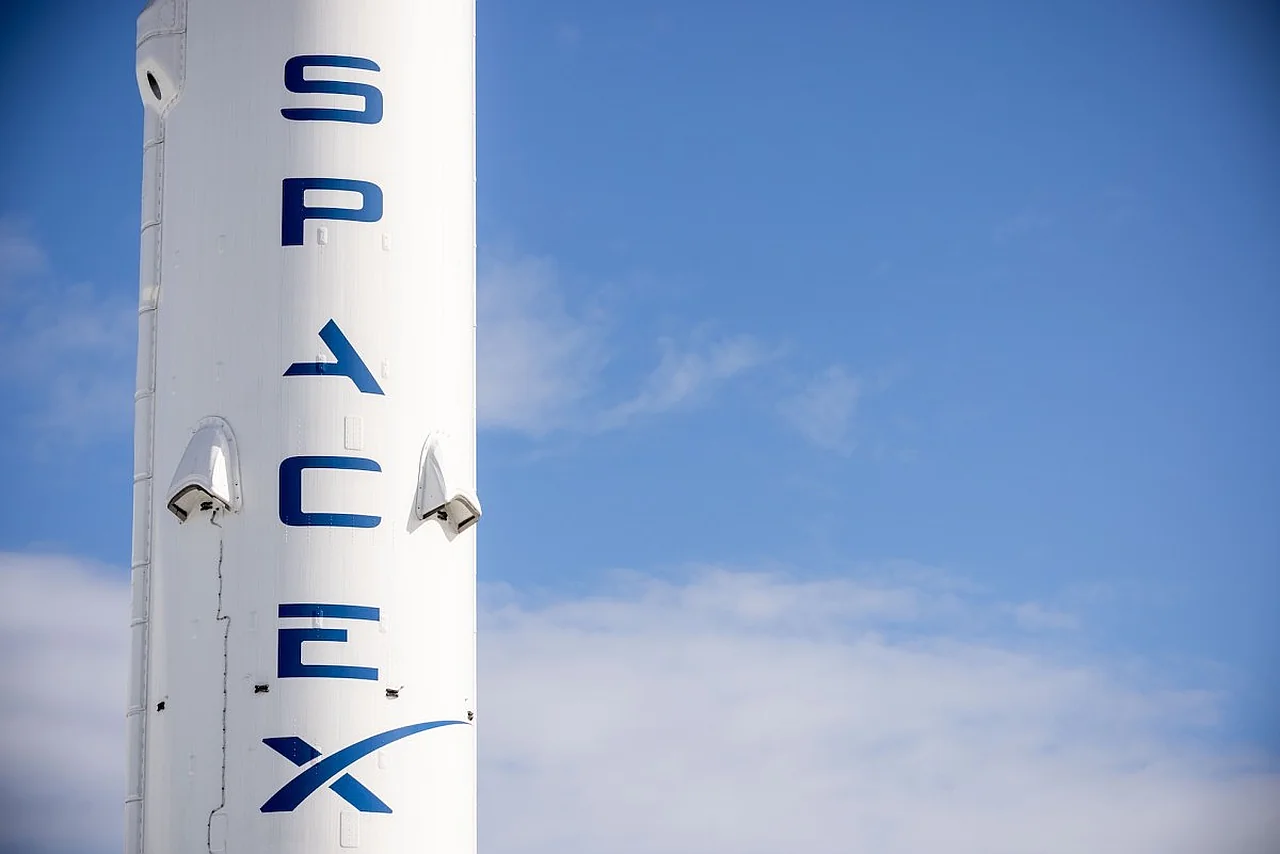 SpaceX ИПО учун расмий ҳужжатларни тақдим этди