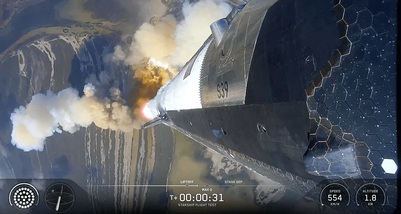 SpaceX Starship V3 completes first flight, but booster is lost