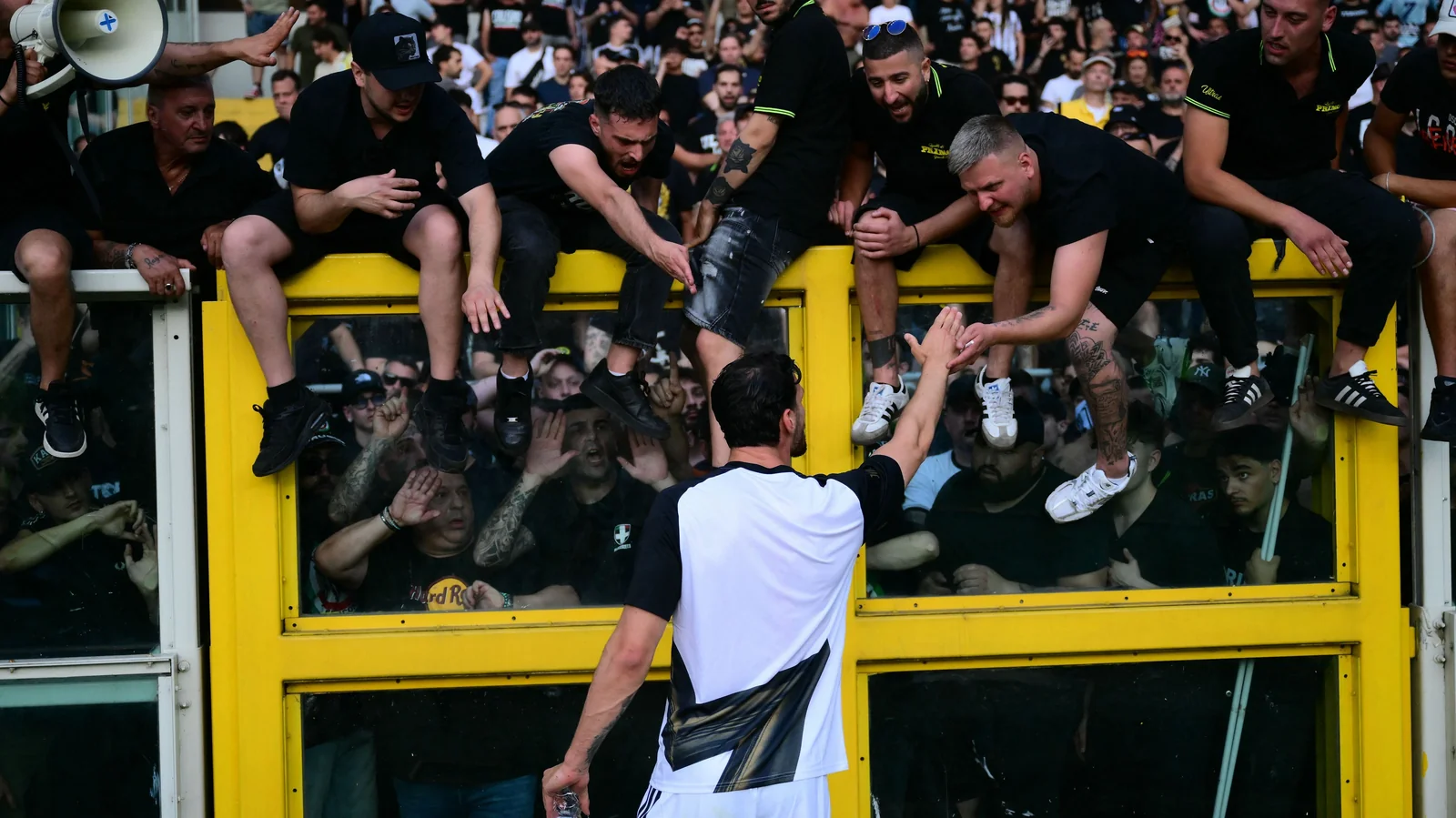 Turin unrest: Juventus vs Torino derby delayed following fan clashes
