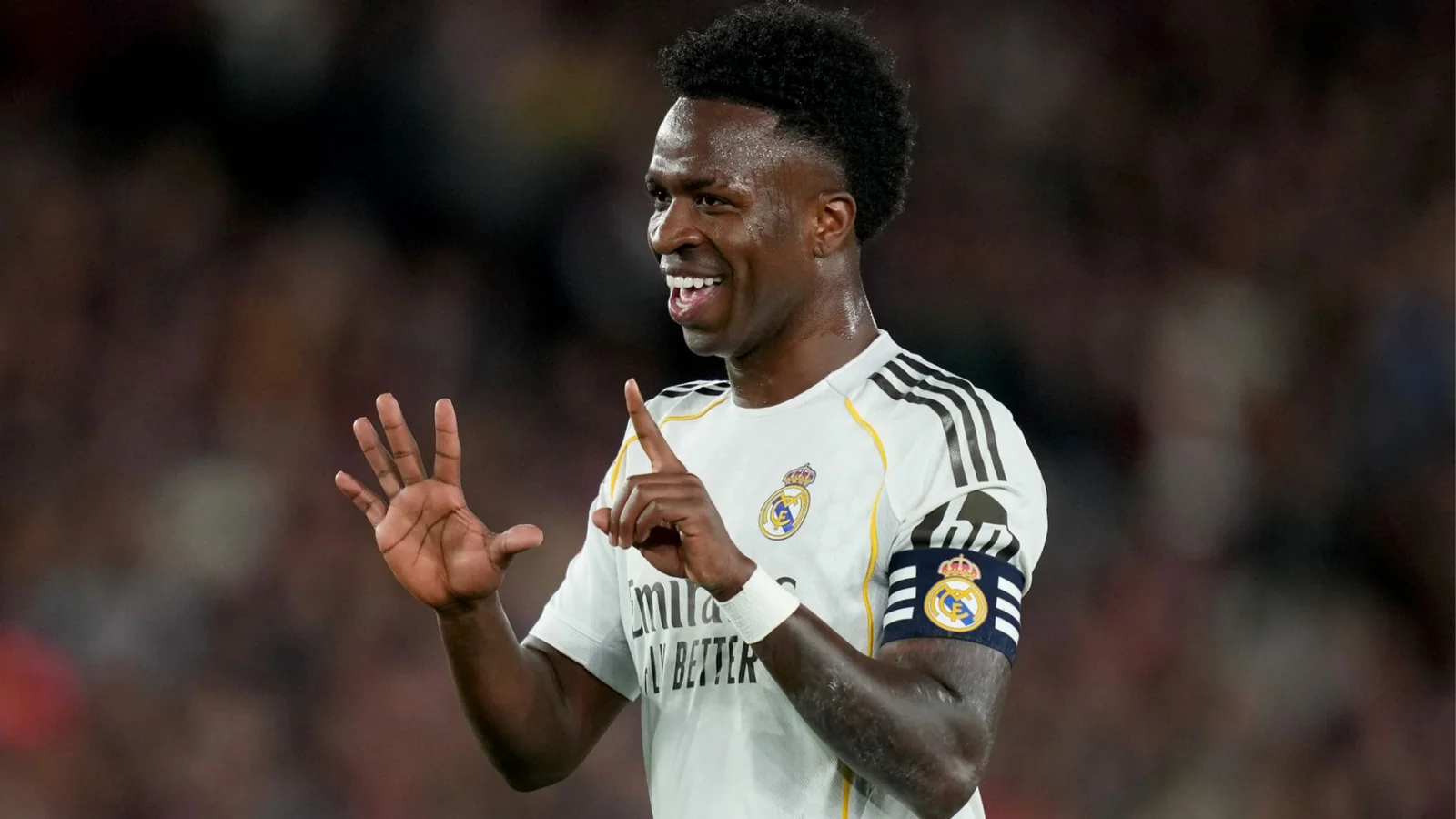Vinicius Junior напомнил болельщикам Barcelona о доминировании в Лиге чемпионов