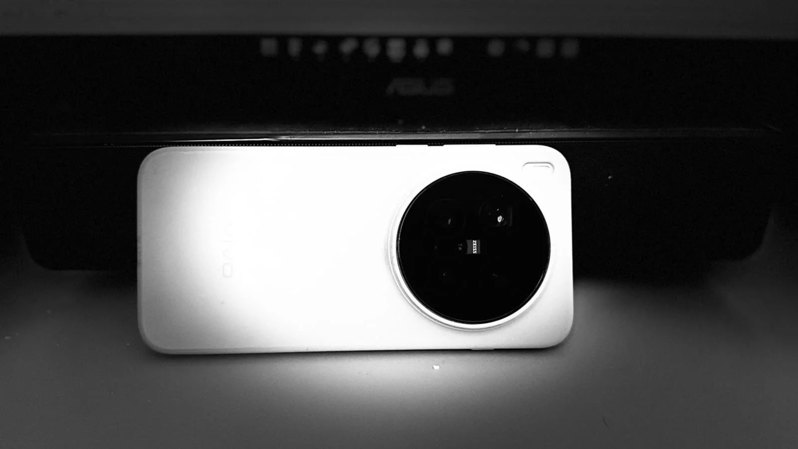 Vivo X500 turkumi: kompaniya X400 avlodini o‘tkazib yuborishi mumkin