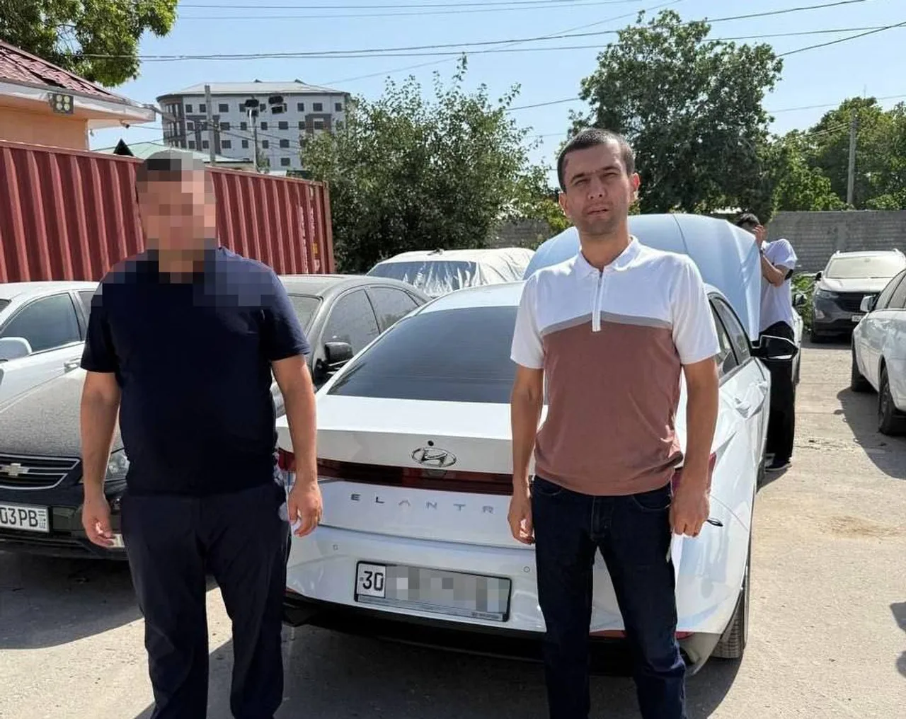 Самарқандда қидирувдаги Hyundai Elantra ҳаракат вақтида қўлга олинди