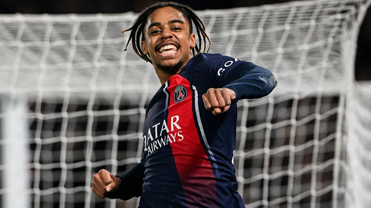 Bradley Barcola, PSG ile anlaşamayınca İngiliz devlerinin radarında