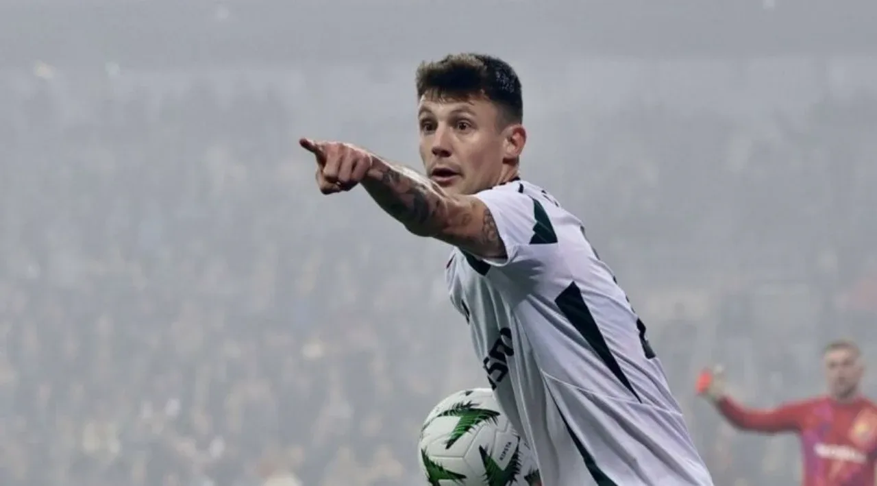 Kairat signs famous Spanish striker