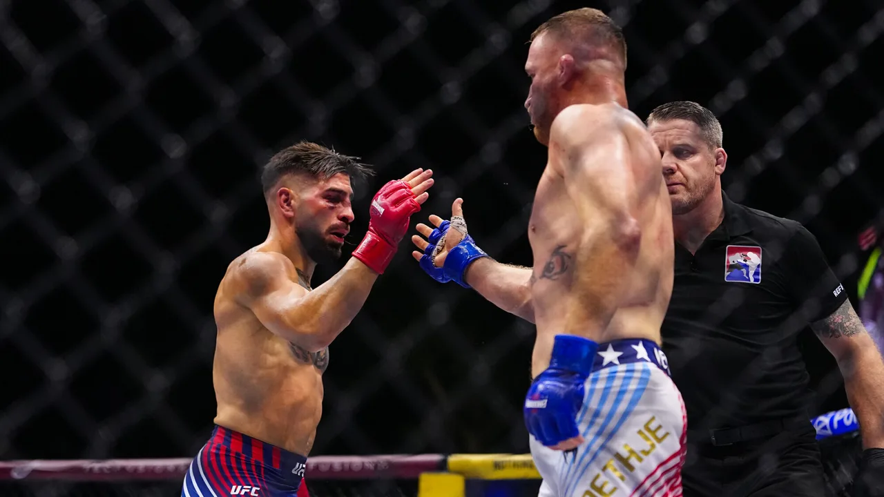Volkanovski Wants Quick Rematch Between Gaethje and Topuria