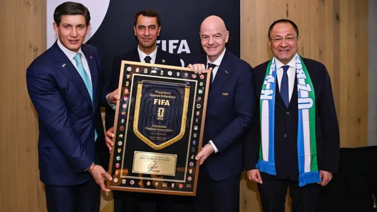 O‘zbekiston sport rasmiylari Meksikada Janni Infantino bilan uchrashdi