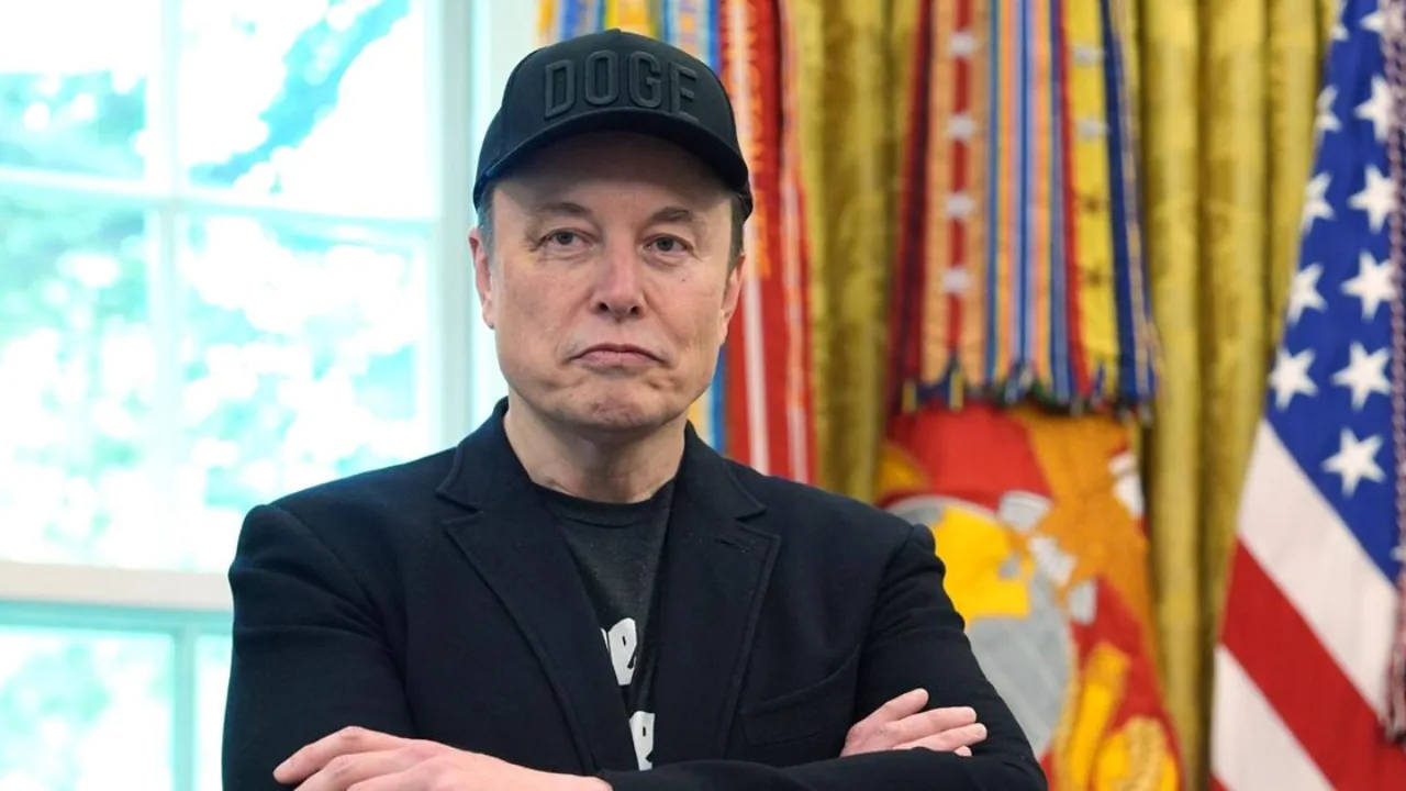 SpaceX’нинг катта режаси Маскни дунёдаги биринчи триллионер қилиши мумкин