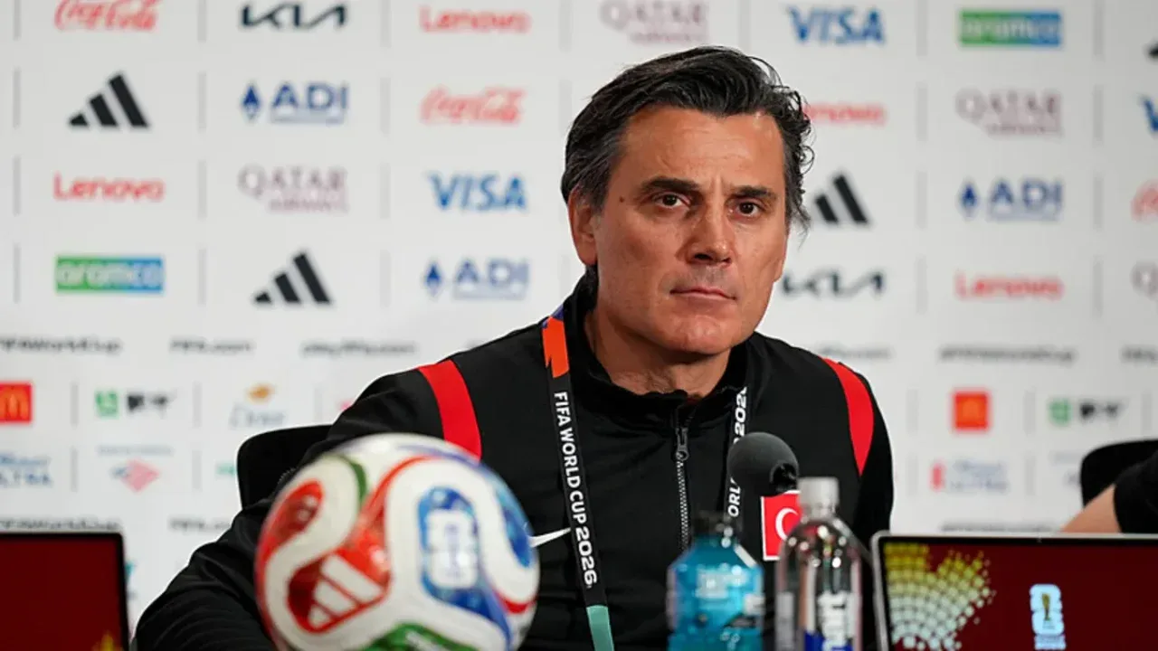 Montella expresses confidence in his team after defeat to Australia