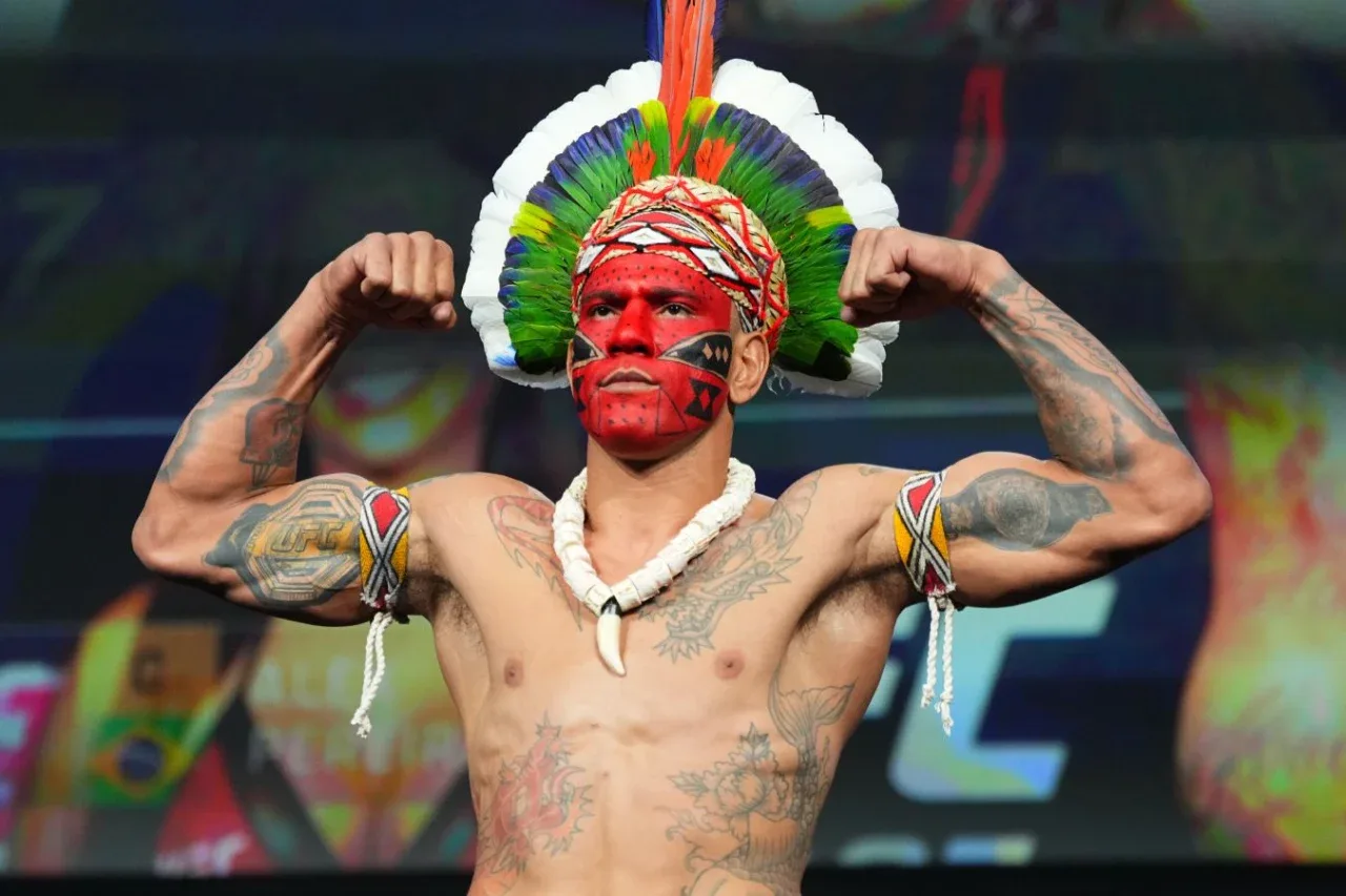 Бразилиялик UFC юлдузи Перрейра Оқ Уй турнири олдидан таъсирли гапирди
