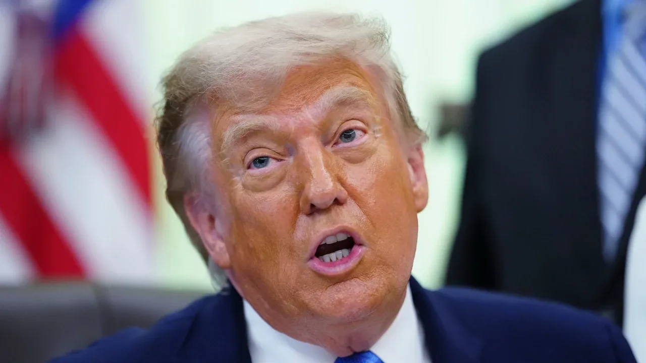 Donald Trump Announces Peace Agreement Between USA and Iran