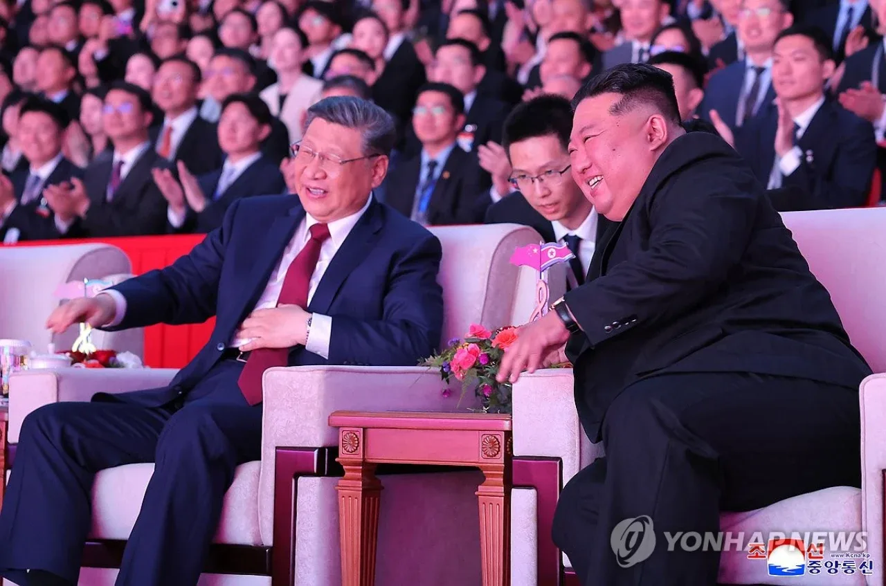 Si Jinping KXDRga tarixiy ikki kunlik davlat tashrifini yakunladi