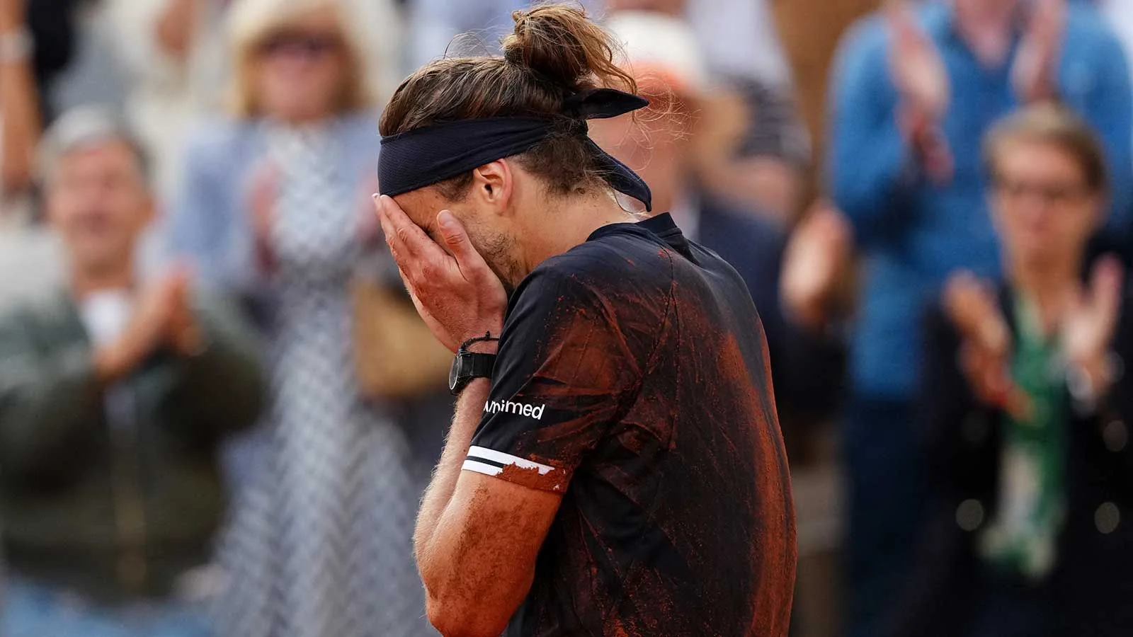 Alexander Zverev oʻz qoʻrquvlarini yengdi: Roland Garrosda tarixiy gʻalaba