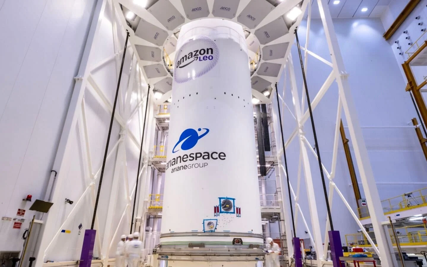 Amazon Prepares Hundreds of Satellites: Project Faces Rocket Shortage