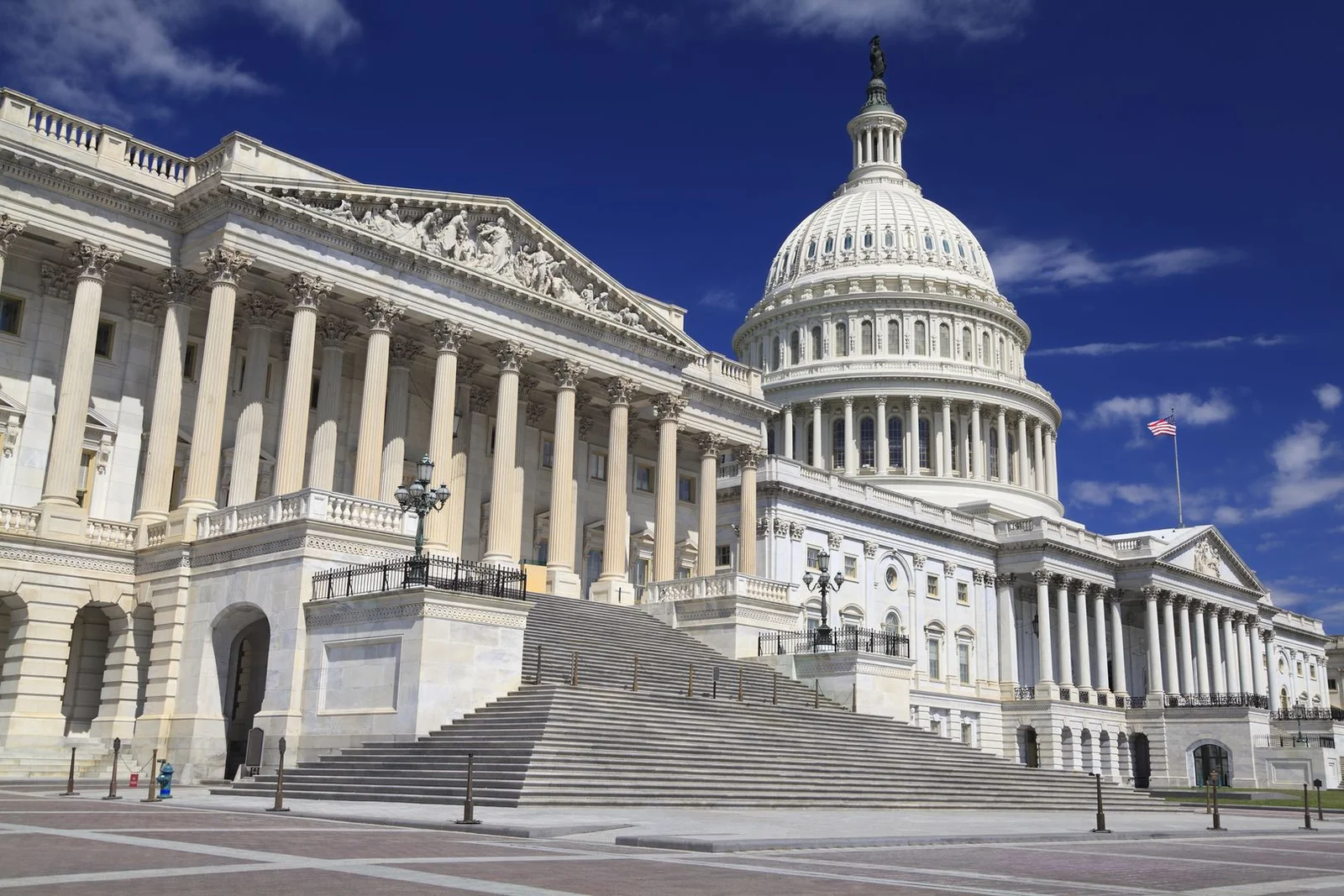 US Congress Returns and Employment Report: Weekly Crypto Analysis