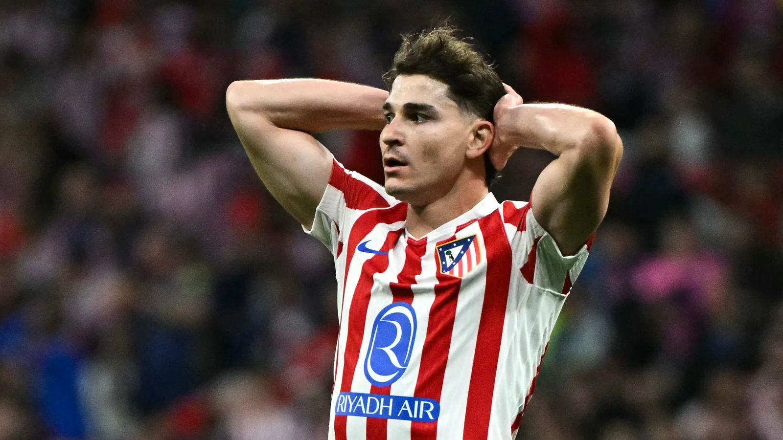 Atletico Madrid Mocks Real Madrid Over Julian Alvarez