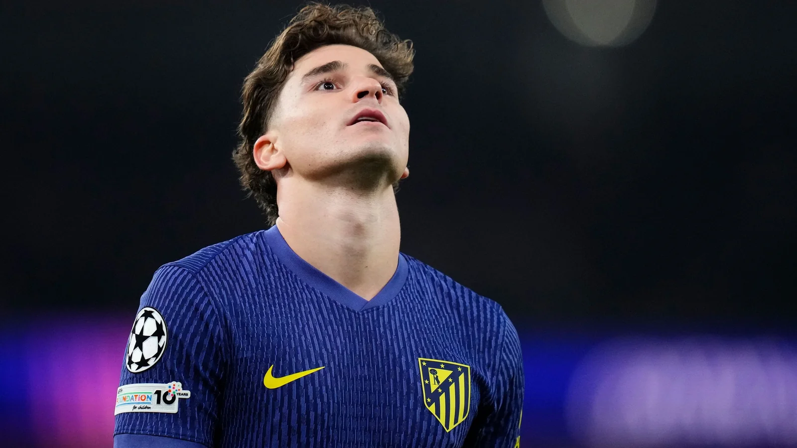 Conflict Between Atletico Madrid and Barcelona: Julian Alvarez Transfer Sparks Controversy