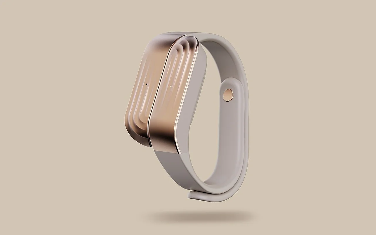 Revolution in Women's Health: Clair Health Creates Smart Hormone Monitoring Device