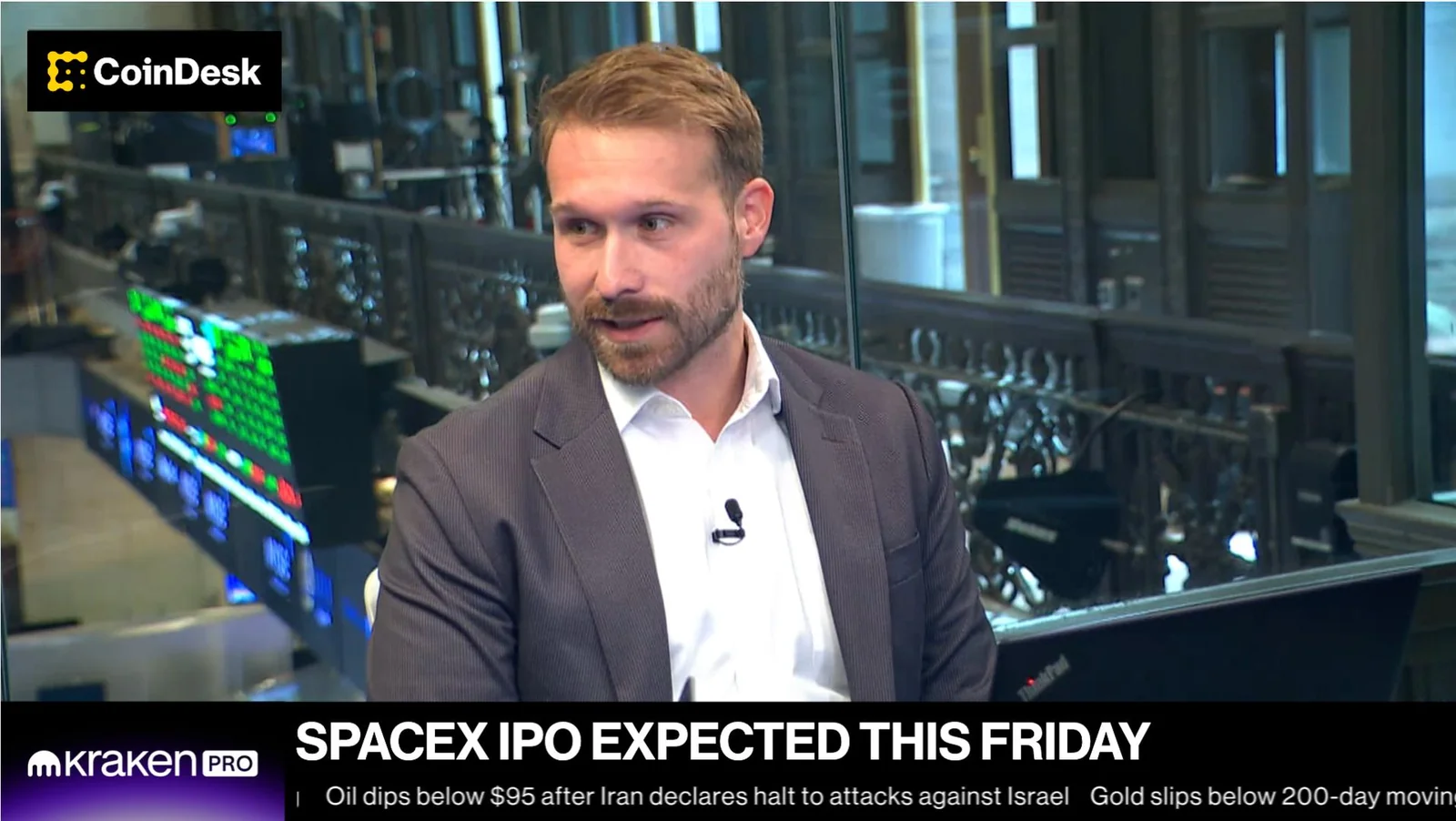 Bloomberg таҳлилчиси: Bitcoin ETF инвесторларининг аксарияти ўз позициясини сақлаб қолмоқда