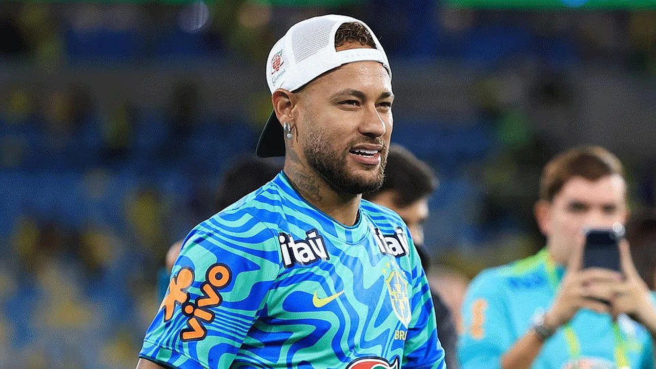 Braziliya terma jamoasi Neymar qaytishini kutmoqda: Danilo uning oʻrni haqida gapirdi
