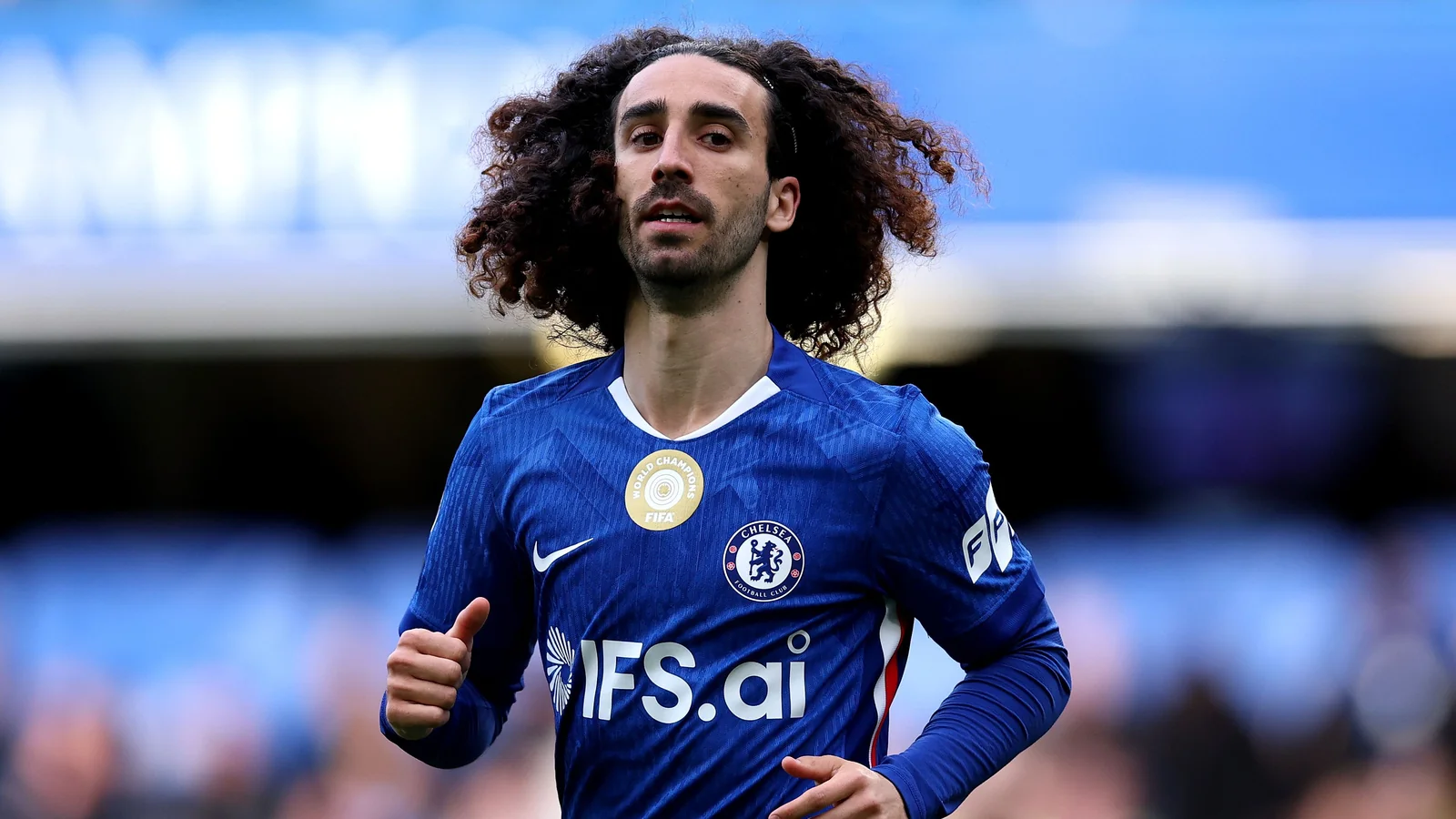 Chelsi kutilmagan zarba qarshisida: Marc Cucurella jamoani tark etmoqchi