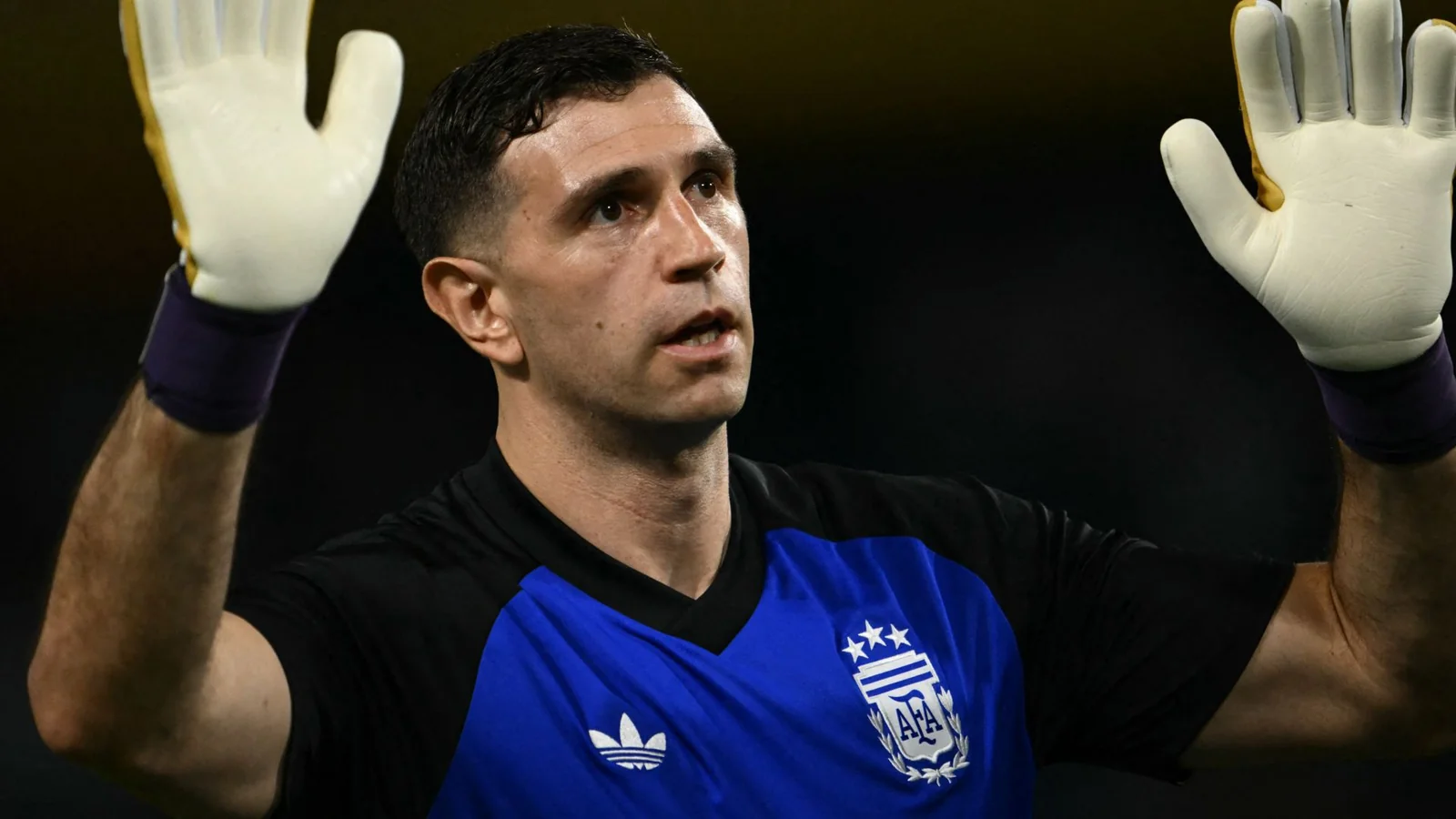 Dino Zoff unterstützt Wechsel von Emiliano Martinez zu Juventus