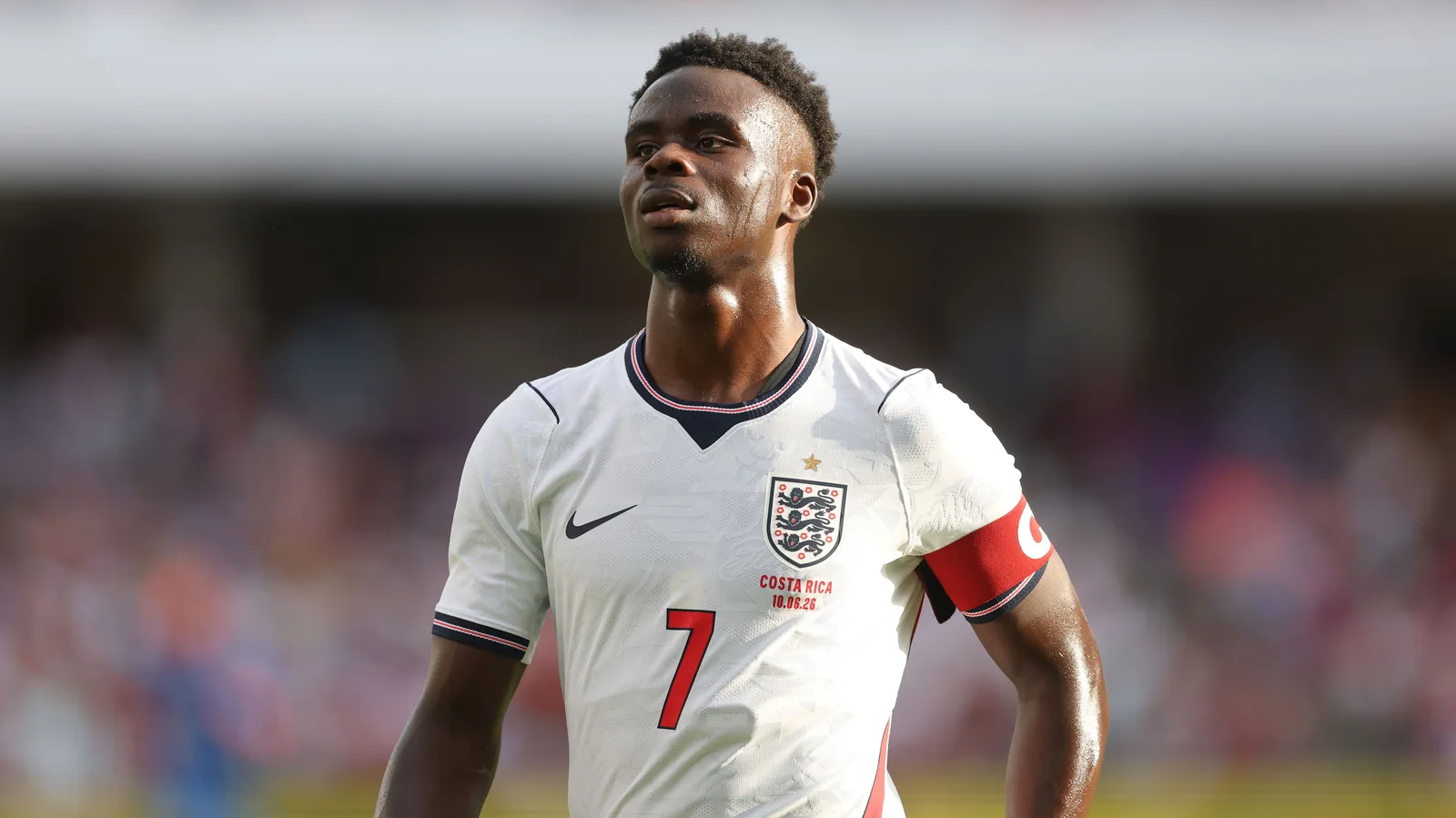 Emmanuel Petit sobre Bukayo Saka: «No merece estar en el once titular de Inglaterra»