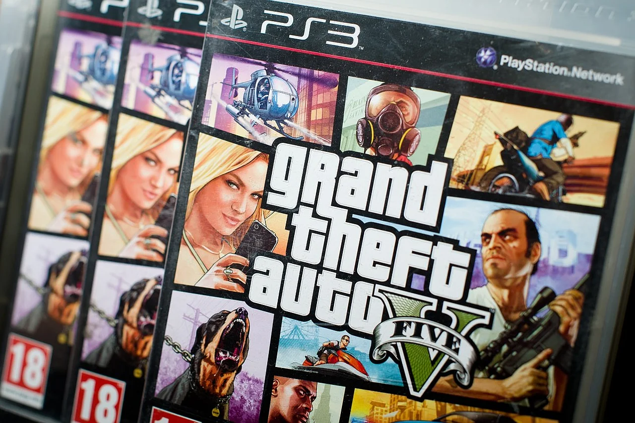 Grand Theft Auto V uchun cheat xizmati buzib kirildi: minglab foydalanuvchilar maʻlumotlari sizib chiqdi