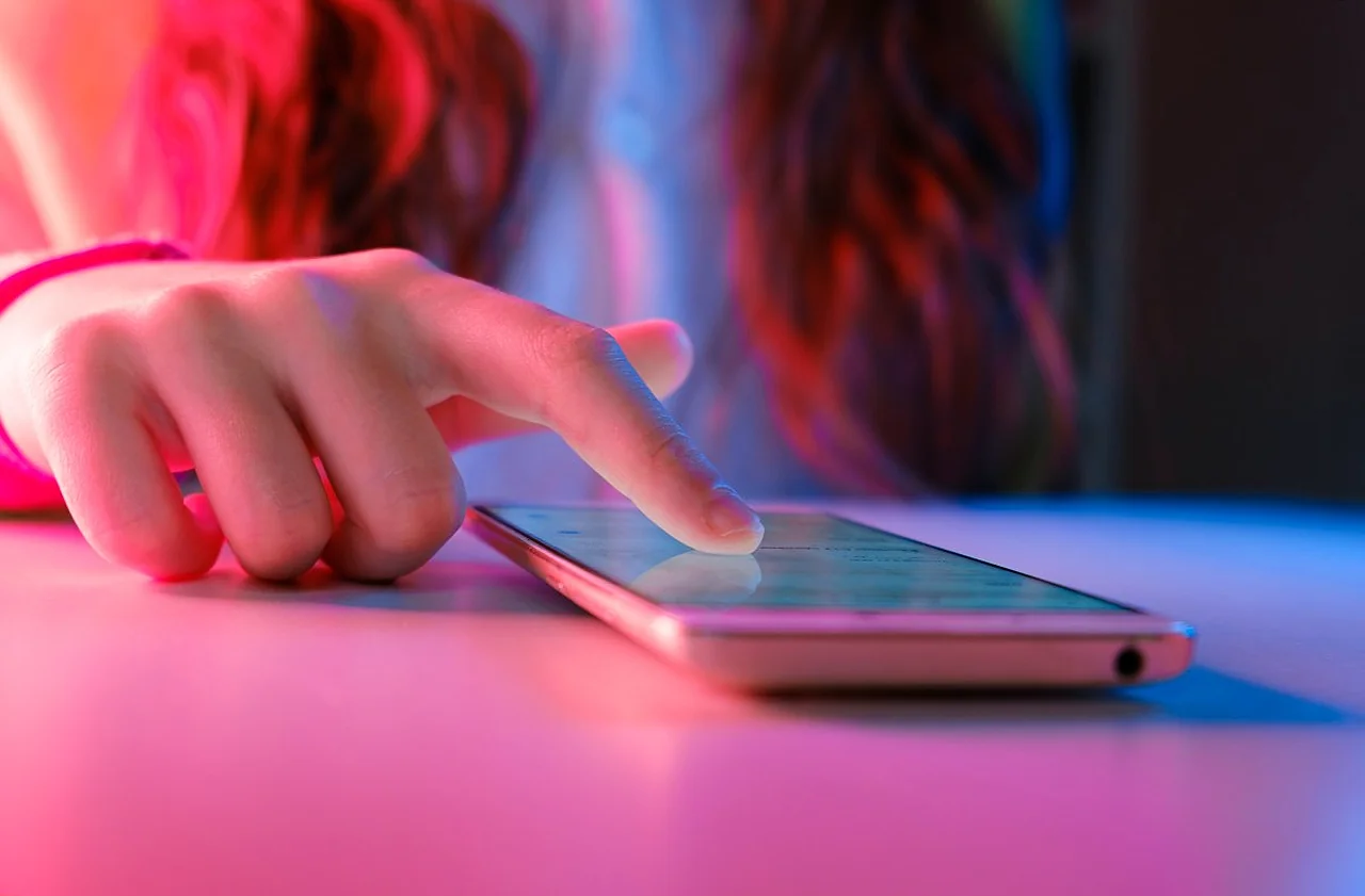 New Solution Against Social Media Addiction: Mivo Scrolling App Introduced