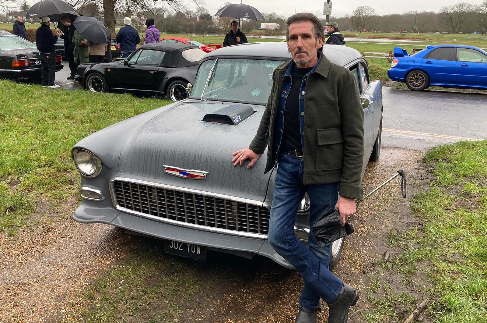 Классика қудрати: 70 ёшли Chevrolet 350 кундалик ҳаётда замонавий машиналардан устунми?
