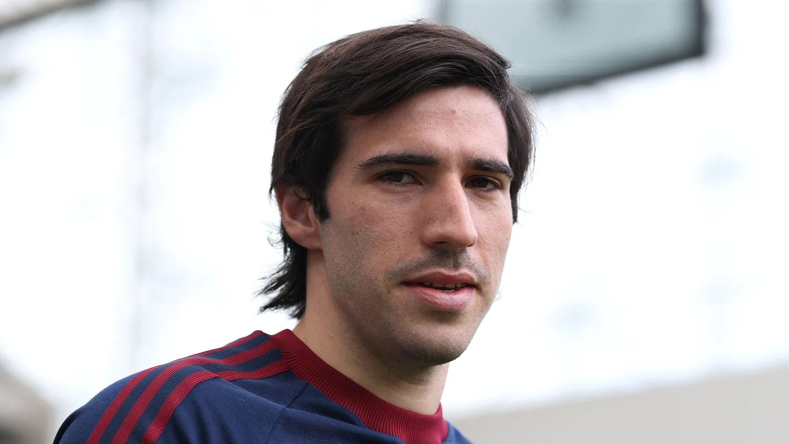 Manchester City Strengthening Midfield: Battle for Sandro Tonali Begins