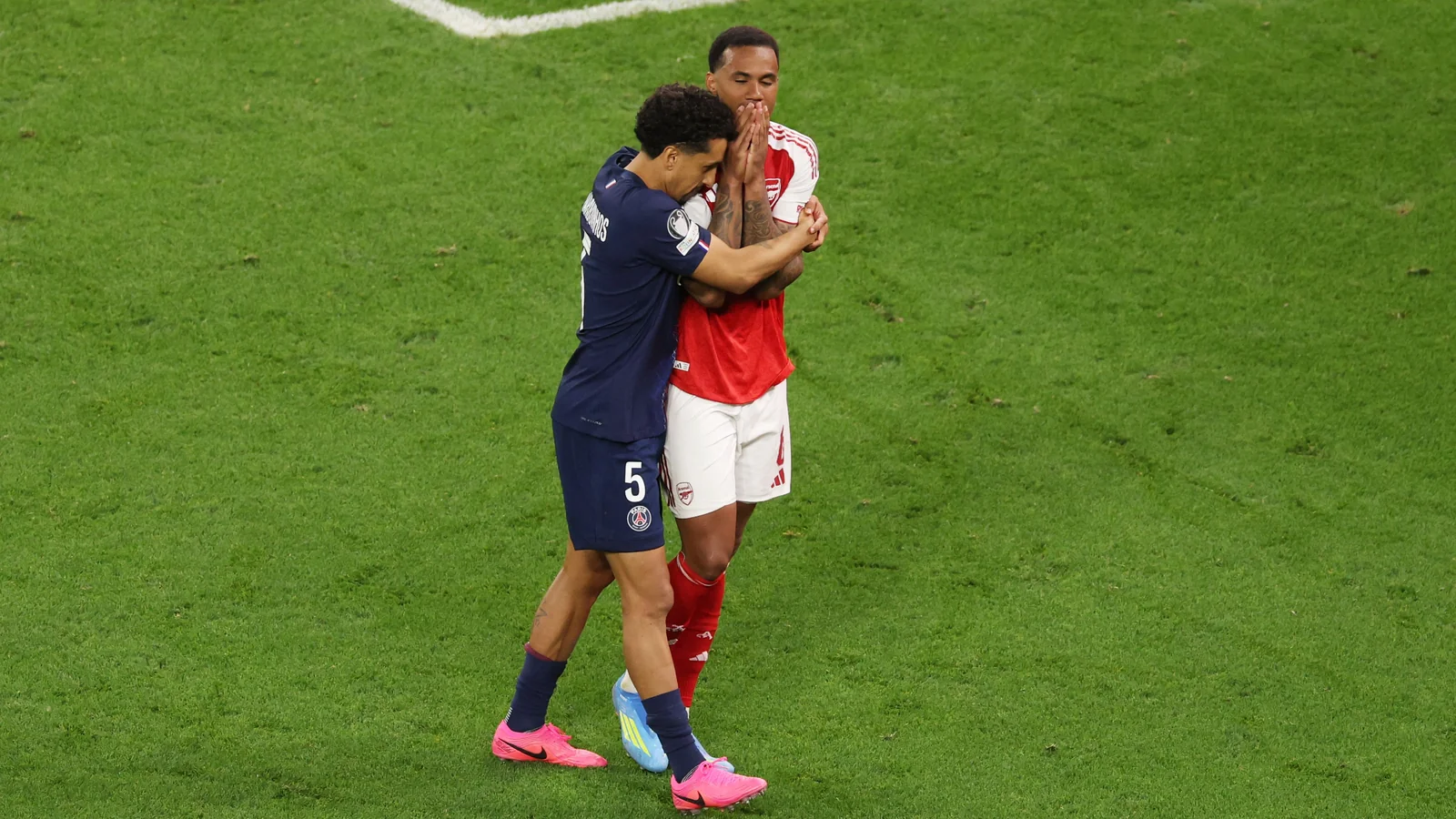 Marquinhos explains why he comforted Gabriel