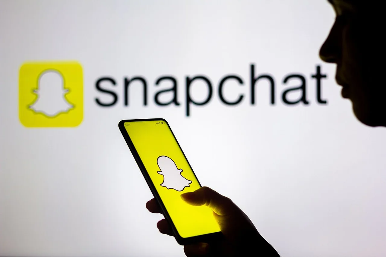 Snapchat introduces new restrictions for users under 16