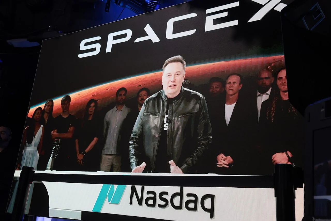 SpaceX Holds Historic IPO: Elon Musk Becomes World's First Trillionaire
