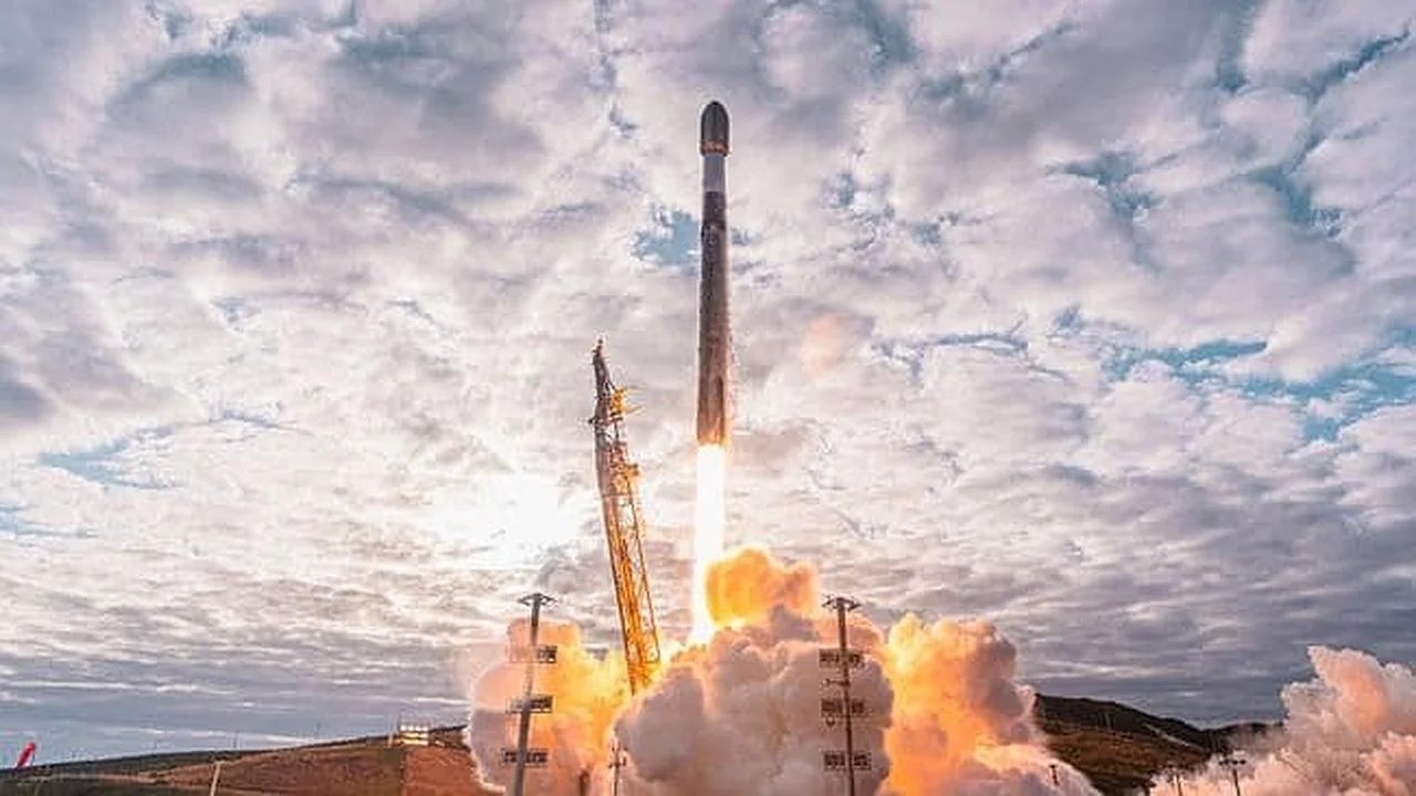 SpaceX Breaks Historic Record: Company Launches More Satellites Than All of Humanity